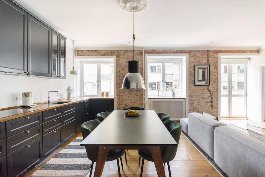 Cozy Apartment In Christianshavn W Two Balconies. Kopenhagen Exterior foto